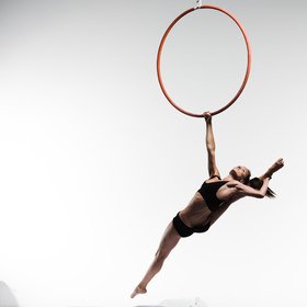 Female hoop 11 — figure reference
